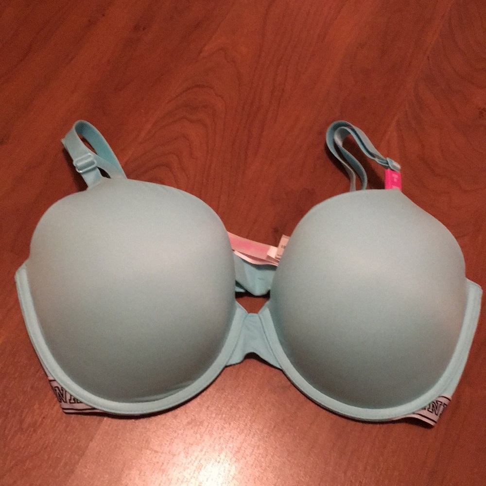 36DD VS PINK Wear Everywhere Push-Up